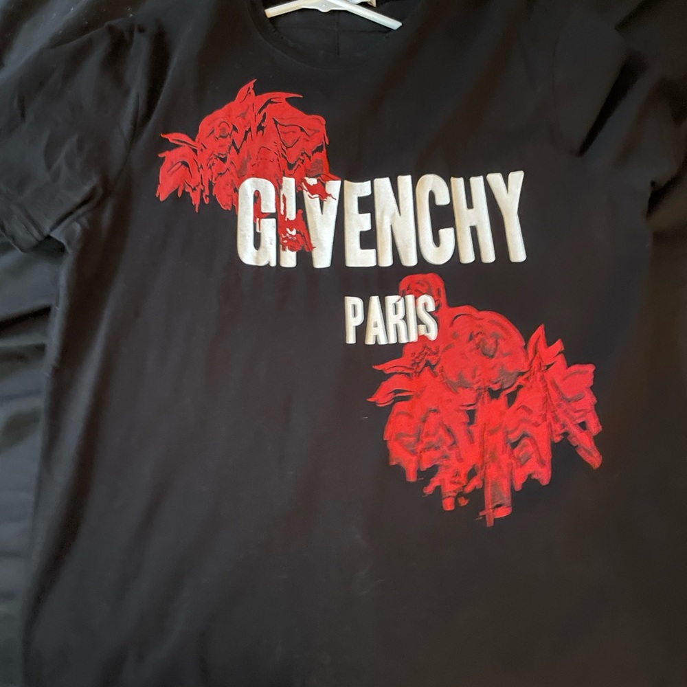 Givenchy Tee - image 1